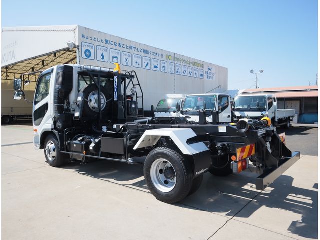 MITSUBISHI FUSOU FIGHTER 2024 Image 31