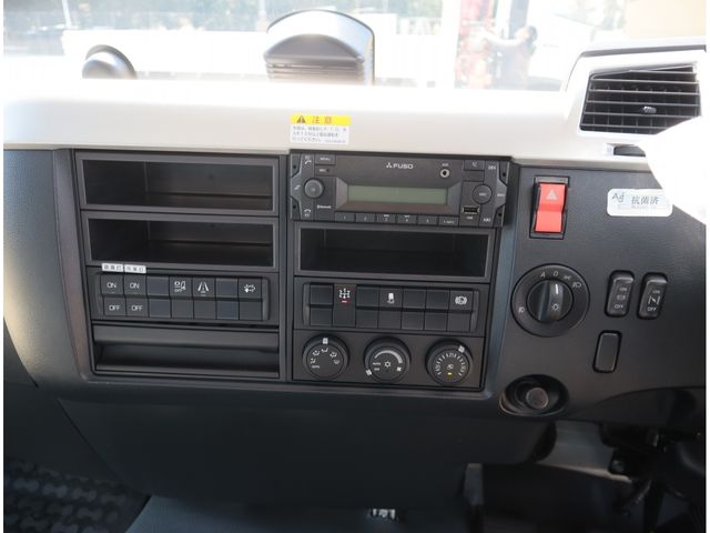 MITSUBISHI FUSOU FIGHTER 2024 Image 31