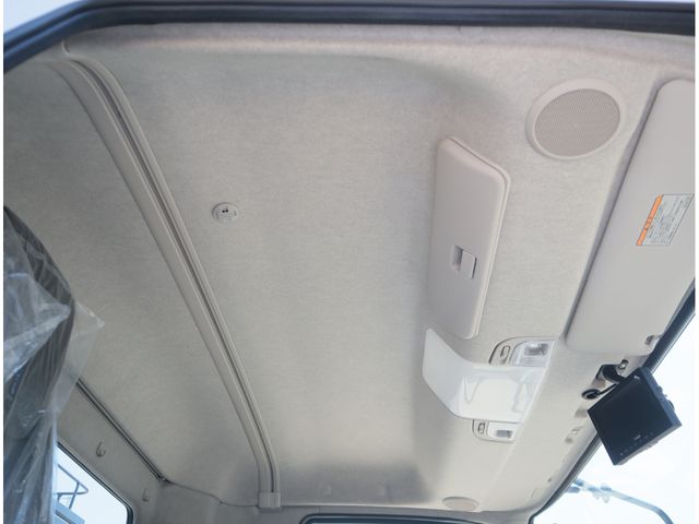 MITSUBISHI FUSOU FIGHTER 2024 Image 31