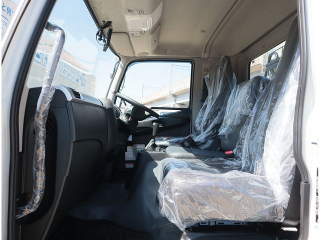 MITSUBISHI FUSOU FIGHTER 2024 Image 31