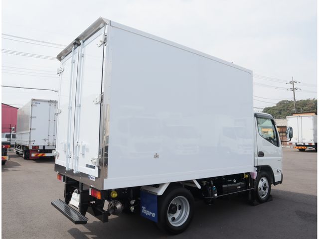 MITSUBISHI CANTER 2025 Image 31