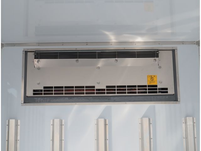 MITSUBISHI CANTER 2025 Image 31