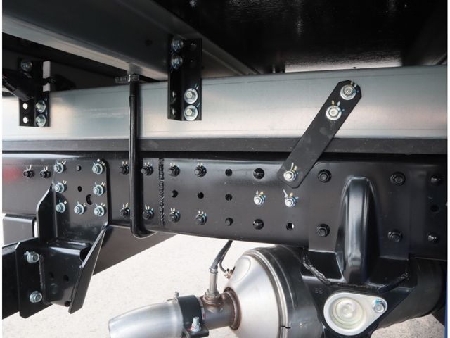 MITSUBISHI CANTER 2025 Image 31