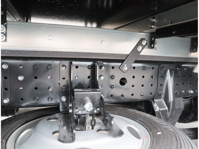 MITSUBISHI CANTER 2025 Image 31