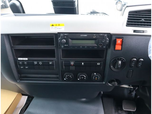 MITSUBISHI FUSOU FIGHTER 2025 Image 31