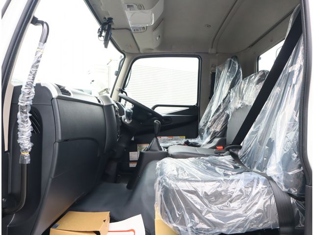 MITSUBISHI FUSOU FIGHTER 2025 Image 31