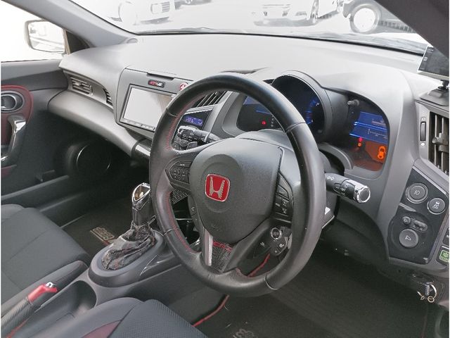 HONDA CR-Z 2012 Image 31