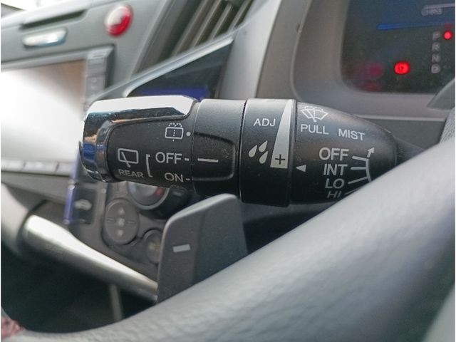 HONDA CR-Z 2012 Image 31