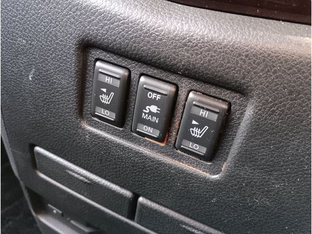 NISSAN ELGRAND  4WD 2013 Image 31