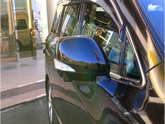 NISSAN ELGRAND  4WD 2013 Image 31