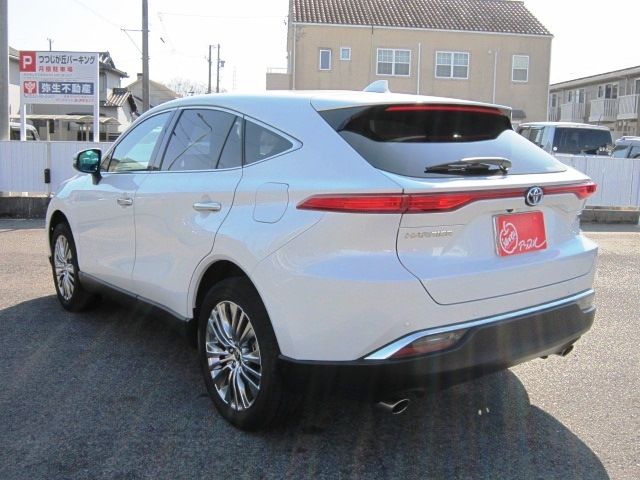 TOYOTA HARRIER HYBRID 2024 Image 31