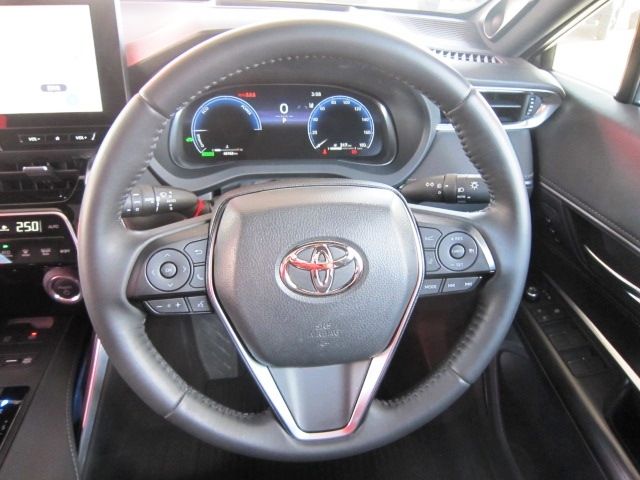 TOYOTA HARRIER HYBRID 2024 Image 31