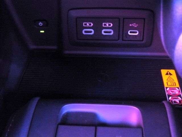 TOYOTA HARRIER HYBRID 2024 Image 31