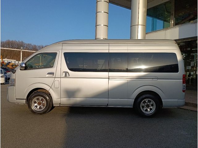 TOYOTA HIACE WAGON 4WD 2016 Image 31