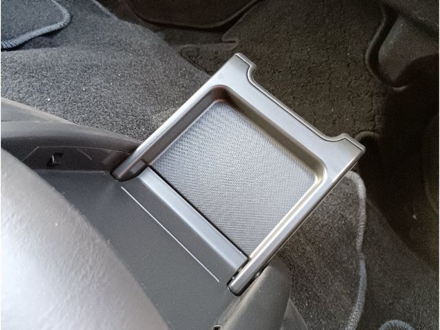 TOYOTA HIACE WAGON 4WD 2016 Image 31