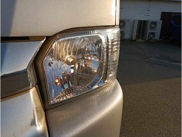 TOYOTA HIACE WAGON 4WD 2016 Image 31