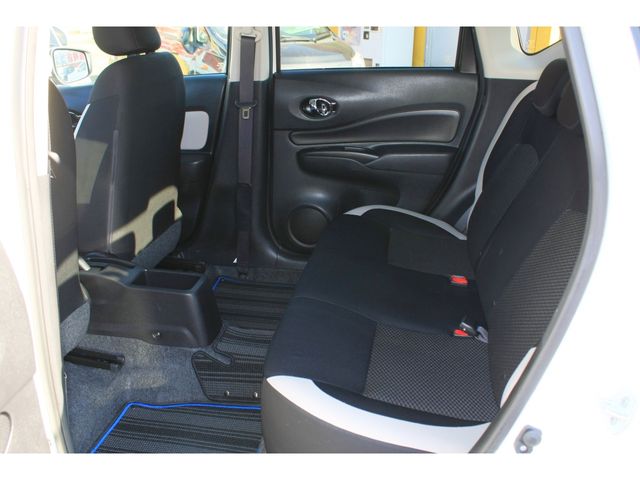 NISSAN NOTE 2017 Image 31