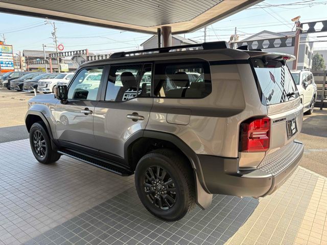 TOYOTA LANDCRUISER 250 2024 Image 31