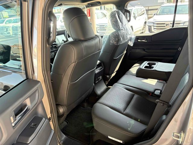 TOYOTA LANDCRUISER 250 2024 Image 31