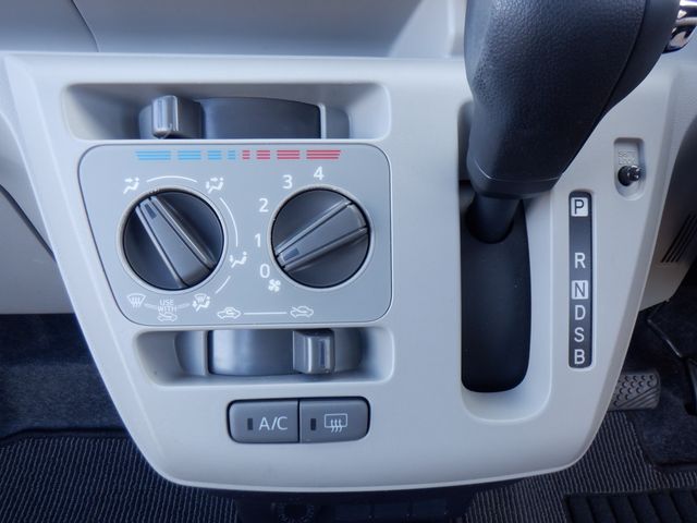 DAIHATSU MIRA E:S 2022 Image 31