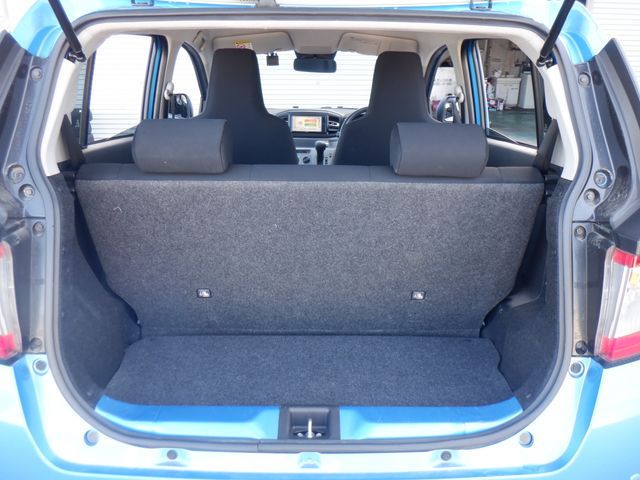 DAIHATSU MIRA E:S 2022 Image 31