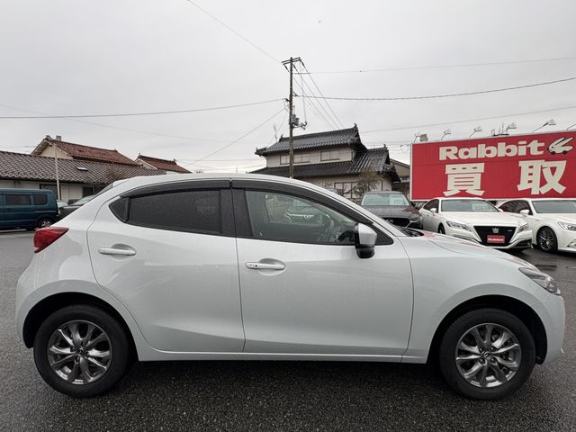 MAZDA 2 2020 Image 31