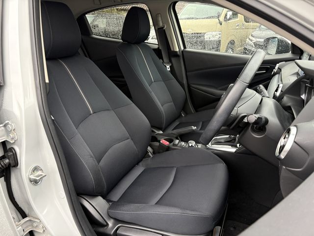 MAZDA 2 2020 Image 31