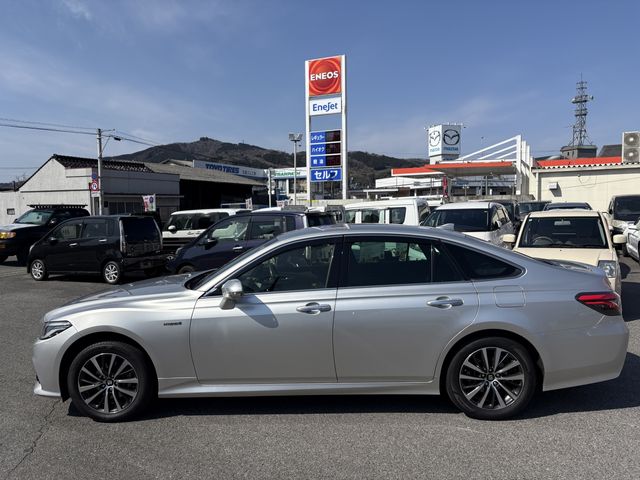 TOYOTA CROWN SEDAN HYBRID 4 2018 Image 31