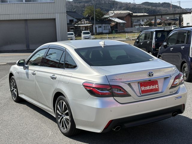 TOYOTA CROWN SEDAN HYBRID 4 2018 Image 31