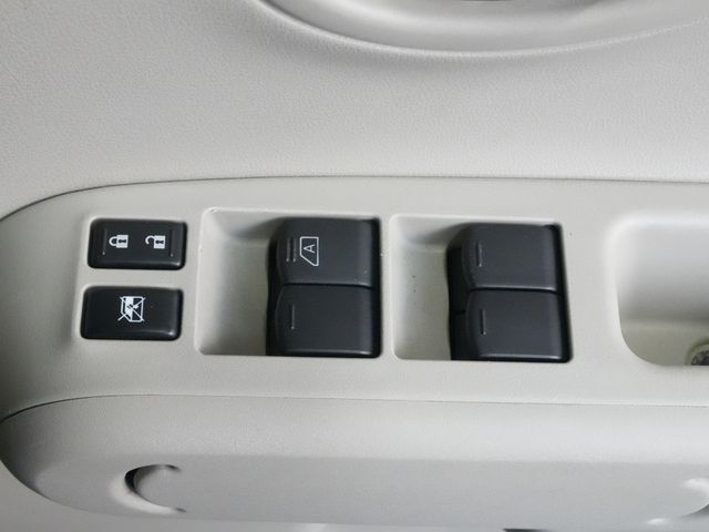 NISSAN CUBE 2014 Image 31