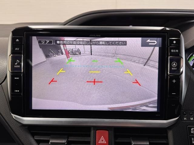 TOYOTA VOXY HYBRID 2017 Image 31