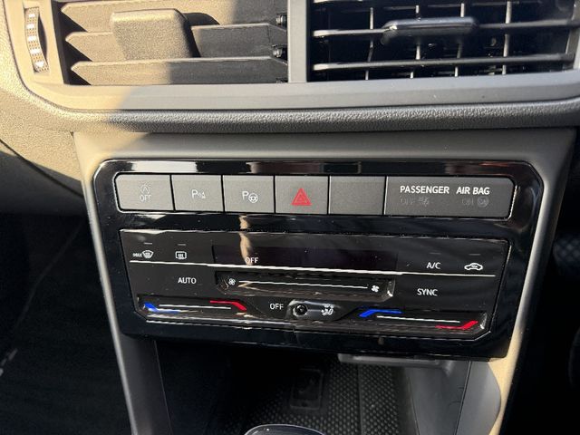 VOLKSWAGEN T-CROSS 2022 Image 31