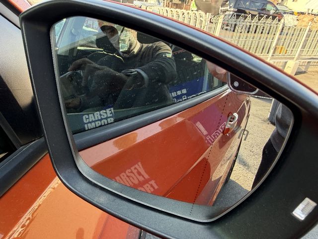 VOLKSWAGEN T-CROSS 2022 Image 31