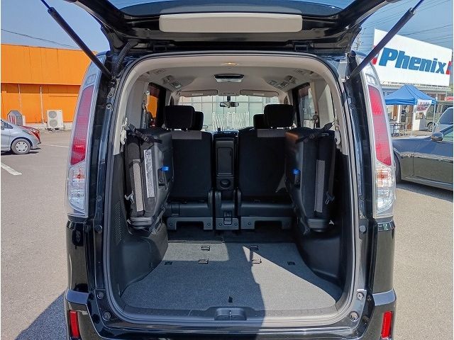 NISSAN SERENA  WG 2012 Image 31