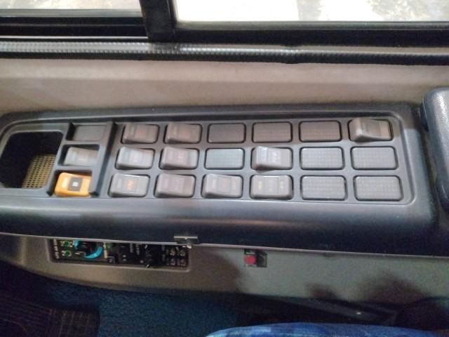 HINO MELPHA 2009 Image 31