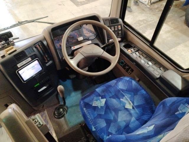 HINO MELPHA 2009 Image 31