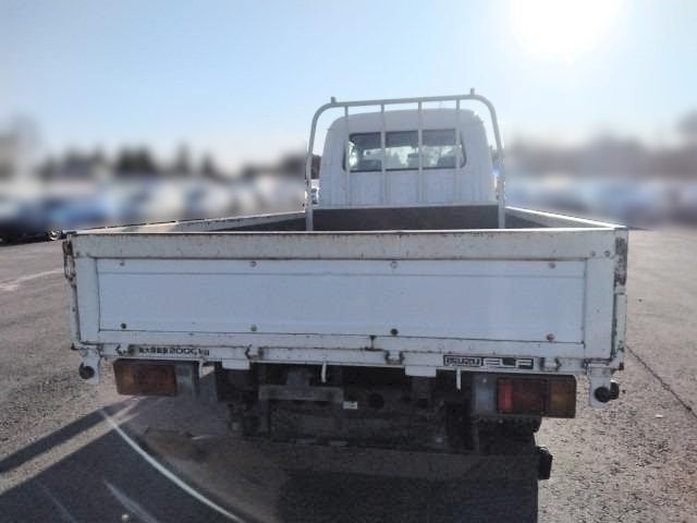 ISUZU ELF 2005 Image 31