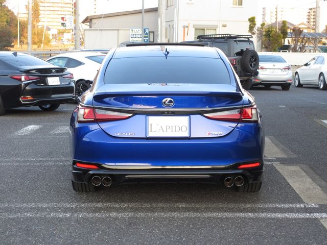 TOYOTA LEXUS ES300H 2022 Image 31