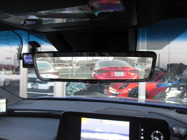 TOYOTA LEXUS ES300H 2022 Image 31