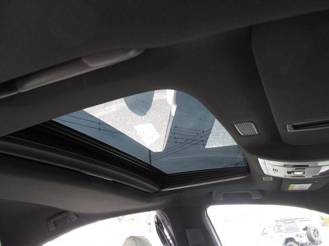 TOYOTA LEXUS ES300H 2022 Image 31