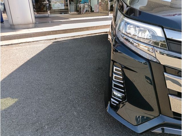 TOYOTA NOAH 2021 Image 31