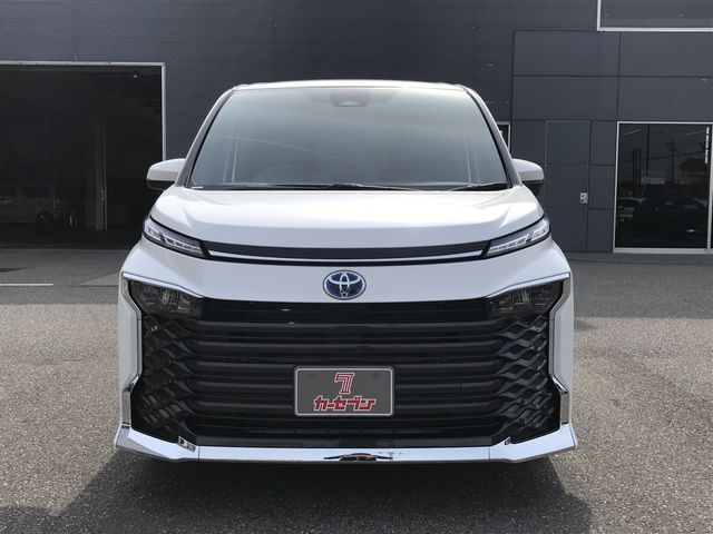 TOYOTA VOXY HYBRID 2024 Image 31