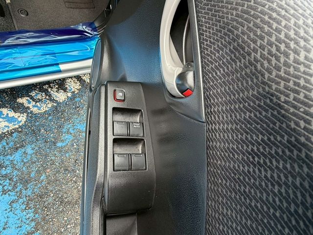 HONDA FIT HYBRID 2012 Image 31