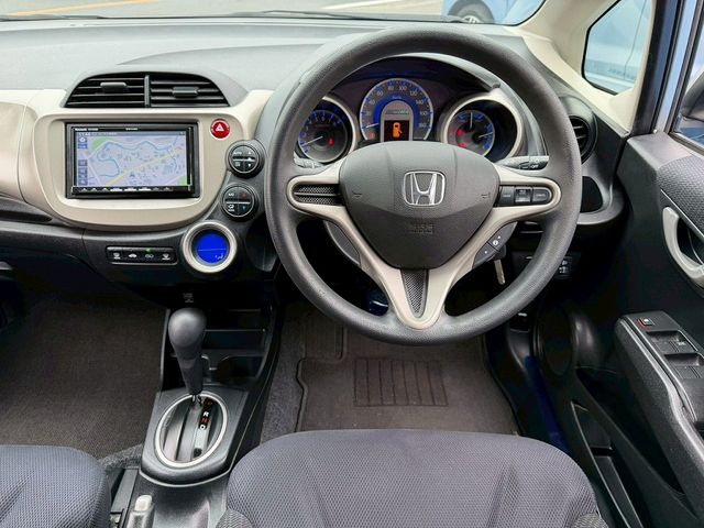 HONDA FIT HYBRID 2012 Image 31