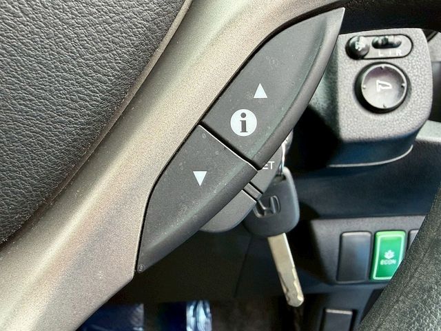 HONDA FIT HYBRID 2012 Image 31