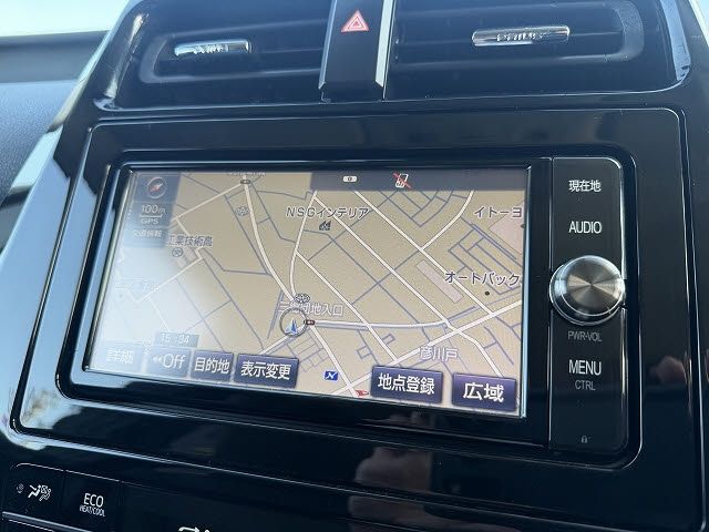 TOYOTA PRIUS 2017 Image 31