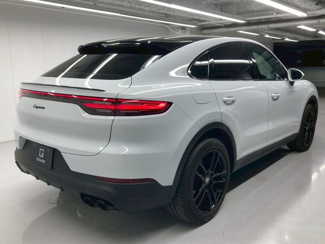 PORSCHE CAYENNE COUP 2021 Image 31