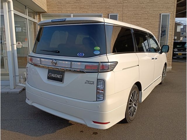 NISSAN ELGRAND  4WD 2019 Image 31