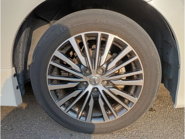 NISSAN ELGRAND  4WD 2019 Image 31