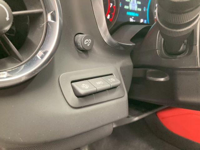 CHEVROLET CAMARO 2018 Image 31